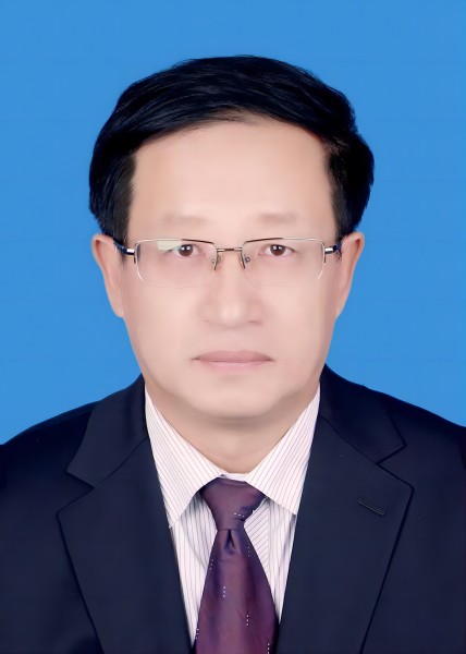 李汉君.jpg