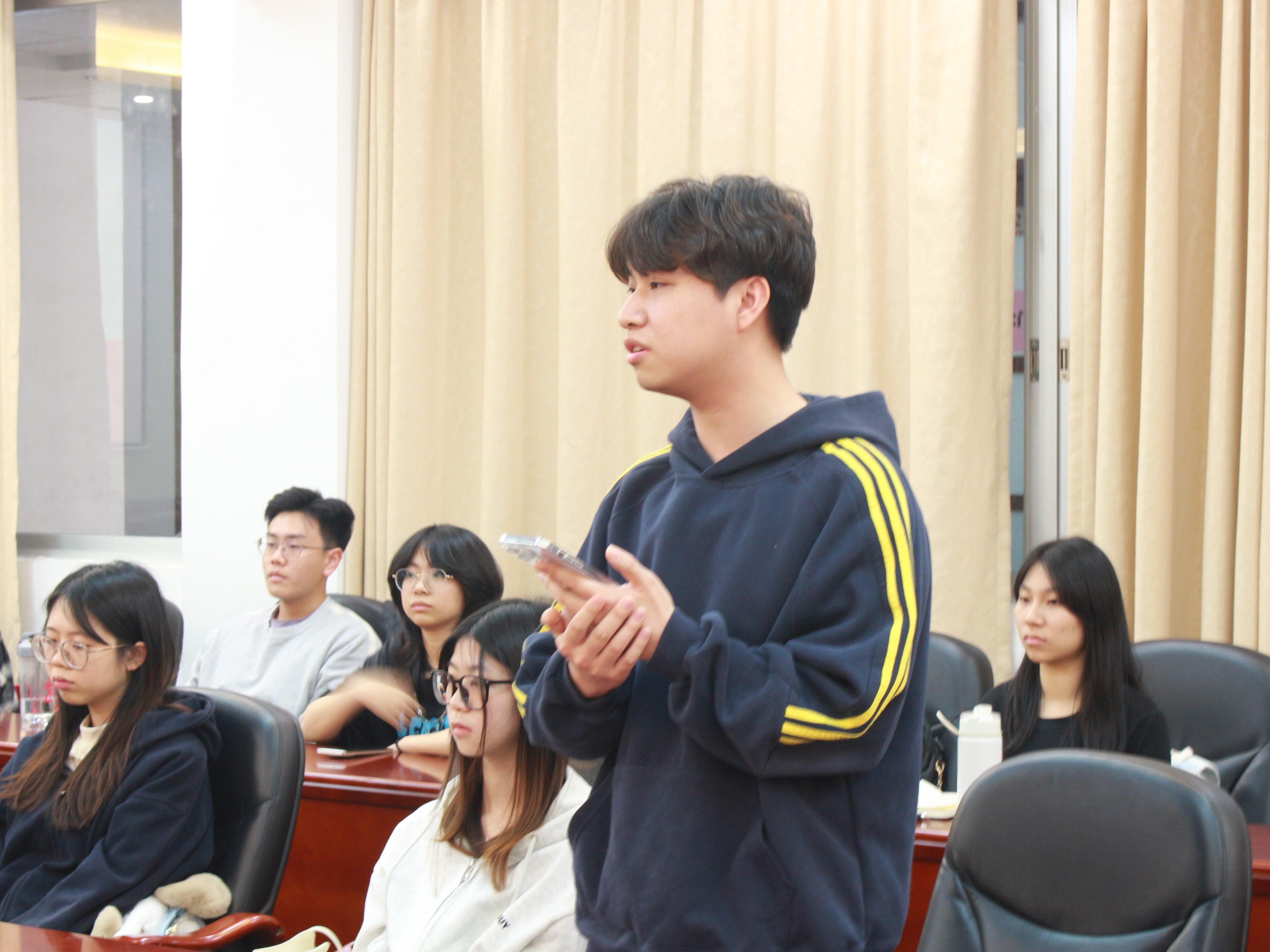 学委发言 (1).JPG