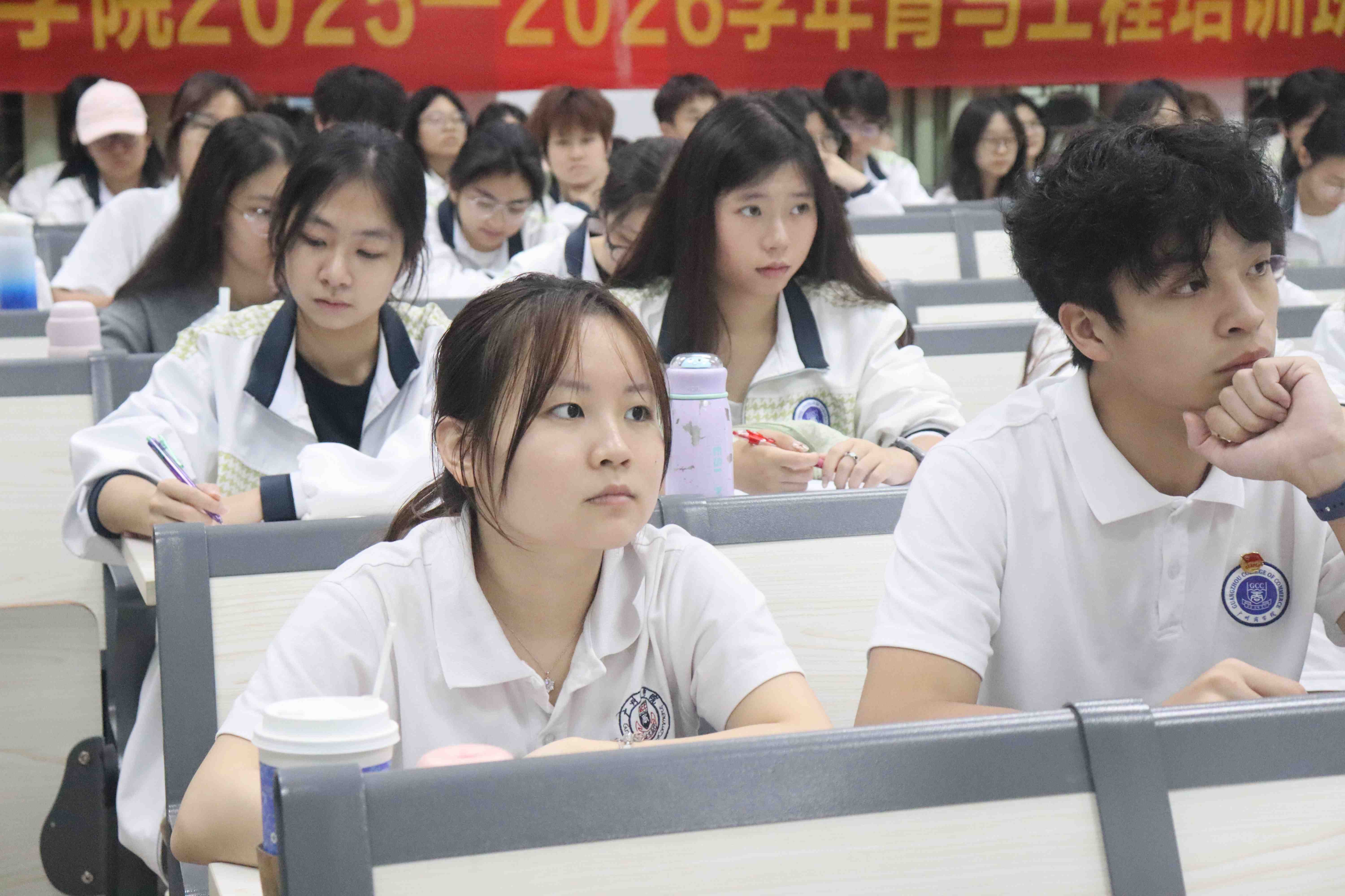 图3 学员听课 .JPG