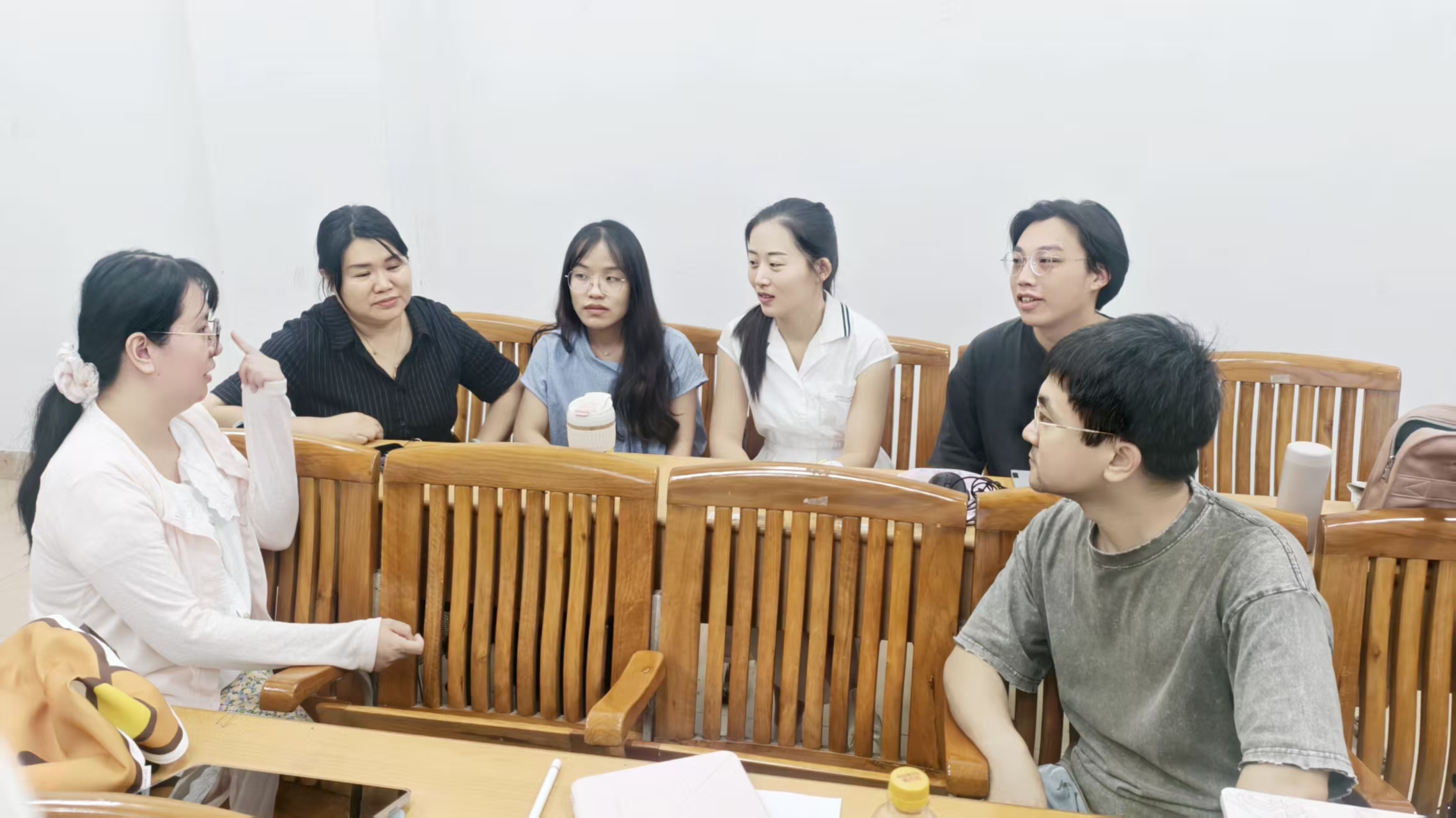 图2 研讨会现场照片.jpg