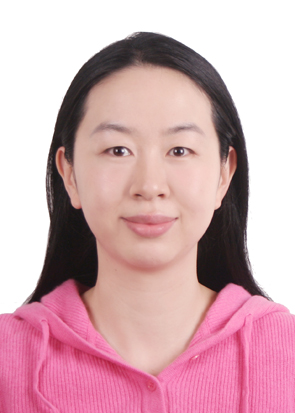 梁薇.jpg